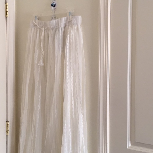 Chelsea & Theodore Maxi Skirt Size Large - Picture 3 of 8